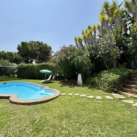 Browns With Pool By Homing Villa