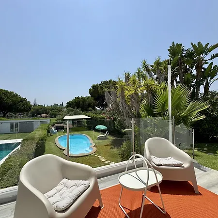 Browns With Pool By Homing Villa