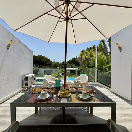 Villa Browns With Pool By Homing Vilamoura